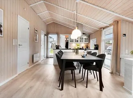 40578-juelsminde-pot-strandby-170 Sønderby