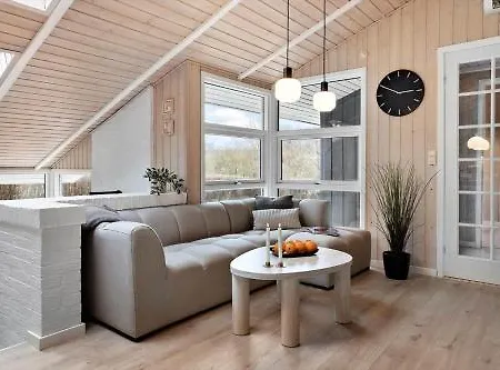 40578-juelsminde-pot-strandby-170 * Sønderby