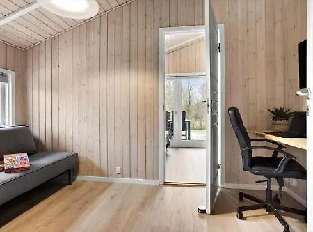 40578-juelsminde-pot-strandby-170 Sønderby