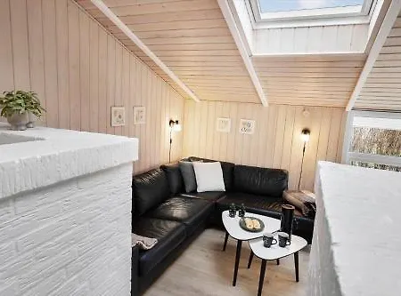 40578-juelsminde-pot-strandby-170 Sønderby